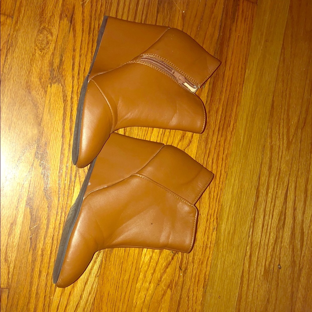 wedged heels